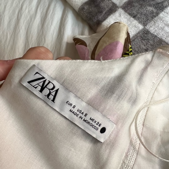 Zara Asymmetrical Top - Picture 4 of 4